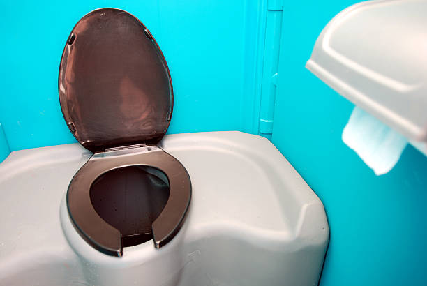 Porta potty rental for festivals in Lakes Of The Four Seasons, IN